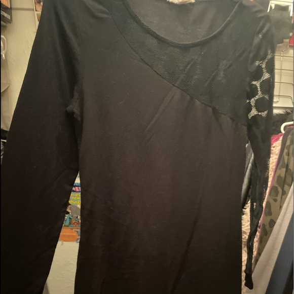 Derek Heart long Sleeved Dress - Picture 2 of 8